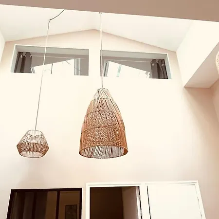 Stylish Loft 17- 3 Bdrs - 2 Bathrs - 7 Pers * Parigi