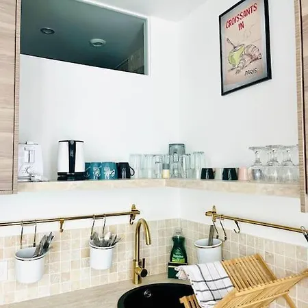 Stylish Loft 17- 3 Bdrs - 2 Bathrs - 7 Pers Appartamento Parigi